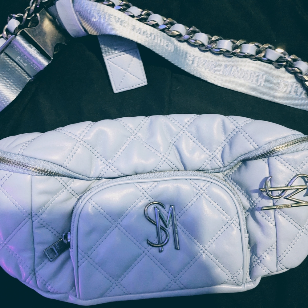 💢 SOLD LAST CHANCE ⬇️Steve Madden Quilted Blue Crossbody Bag Nwot